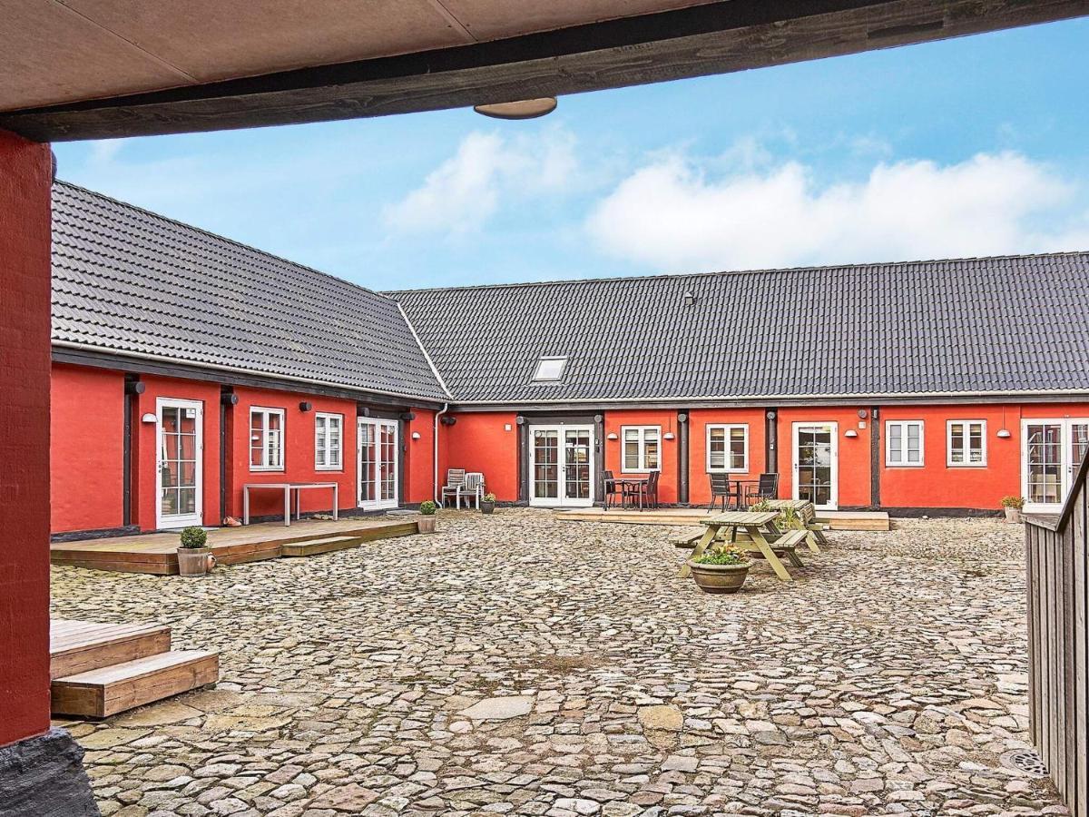 5 Person Holiday Home In AÅkirkeby Exterior foto